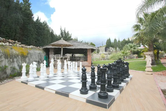 Chalet 7 habitaciones 735m² en venta - Centro — 41