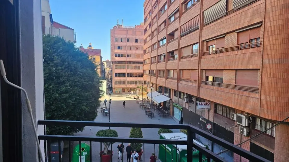 Apartamento 1 habitación 48m² en venta - Mercado