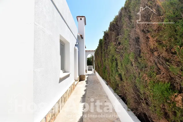 GRAN PAREADO CON GARAJE Y TERRAZA CERCA DE LA PLAYA — 26
