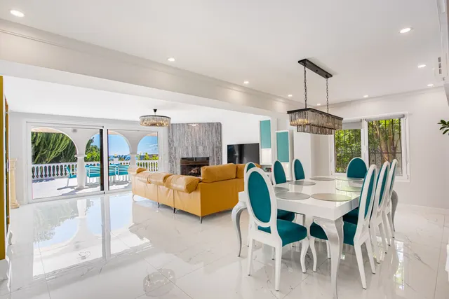 Chalet 7 habitaciones 420m² en venta - Altos de Estepona — 9