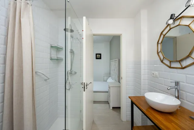 ESPECTACULAR PISO DE 4 DORMITORIOS EN PEDRO ANTONIO DE ALARCÓN 9 — 15