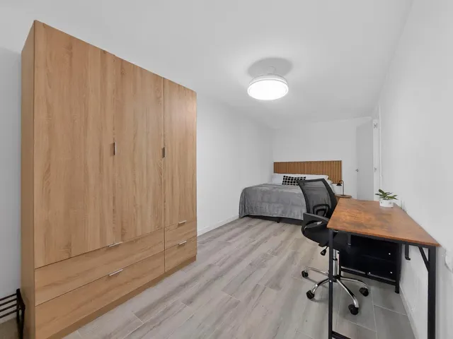Piso 4 habitaciones 170m² en venta - Juan Carlos I — 22