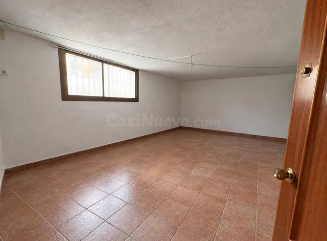 PISO VENTA 3 DORMITORIOS EN MONDA - foto 5