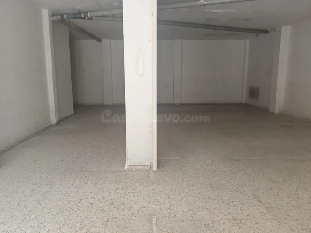 LOCAL DE 300 M2 EN ELDA CERCA GRAN AVENIDA - foto 2