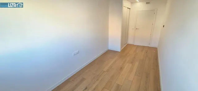 Piso Nuevo a Estrenar con Excelentes Características y Piscina Comunitaria — 25