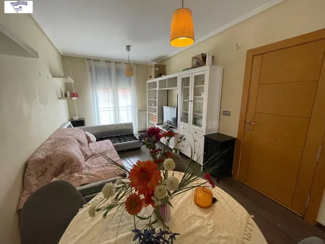 Apartamento en barrio san pedro — 2