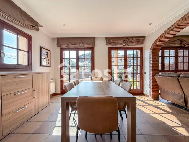Exclusiva casa con sol todo el día, eficiencia energética en - foto 5