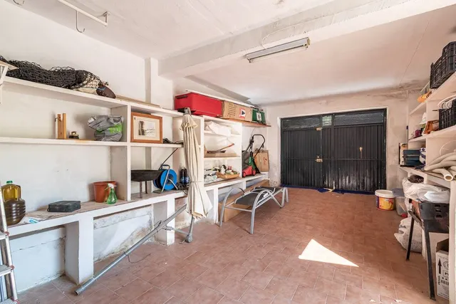 Chalet independiente con piscina y pista de tenis en Alfacar — 21