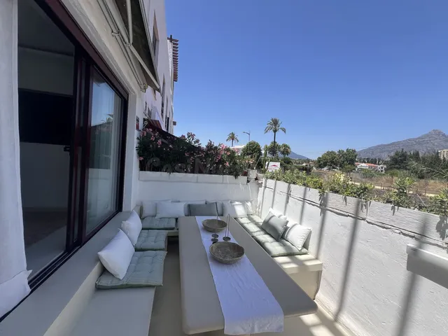 Planta baja 2 habitaciones 121m² en alquiler - Marbella - foto 2