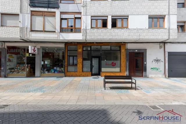 ¡Incomparable local en Santoña! — 11