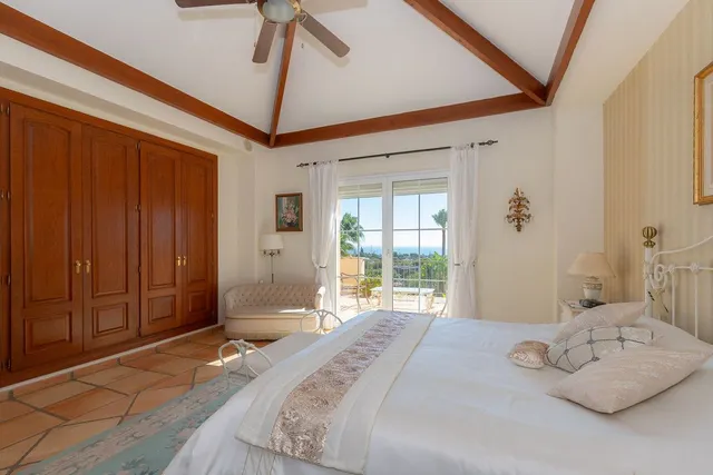 Villa 5 habitaciones 298m² en venta - Elviria — 19