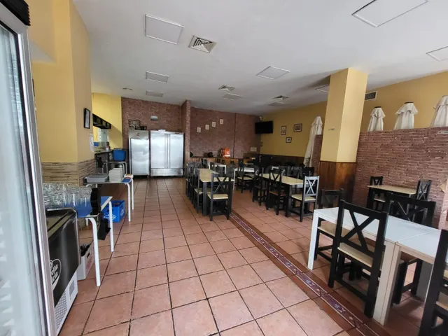 ESPECTACULAR LOCAL COMERCIAL A LA VENTA! — 3