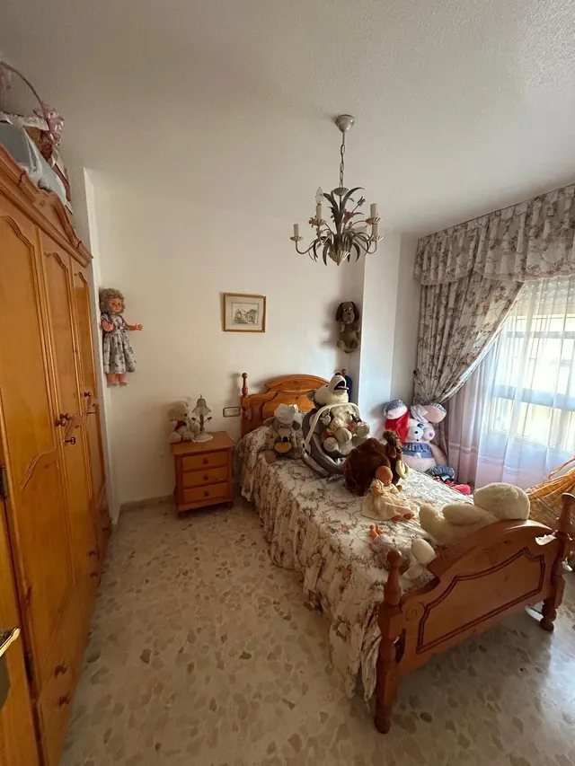 VIVIENDA SOBRE LOCAL EN SANTA MARÍA DEL ÁGUILA — 7