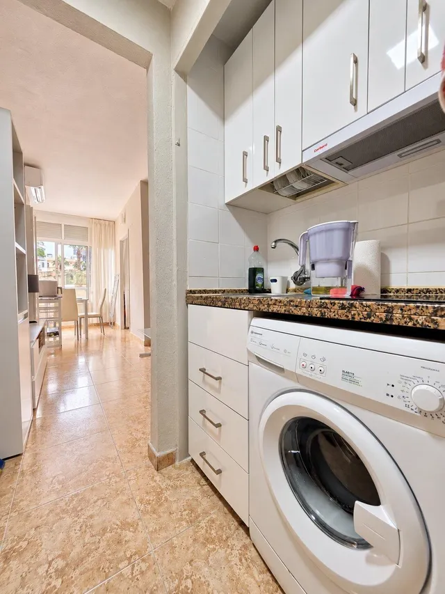 Coqueto apartamento en Isabel Manoja (Torremolinos) — 11
