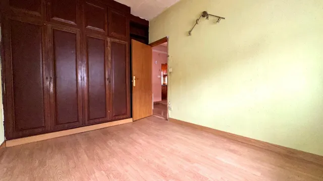 Excelente oportunidad para adquirir una vivienda con gran potencial en Donostia-San Sebastián. — 8