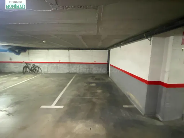 PLAZA DE PARKING EN EL CENTRO DE SANT PERE DE RIBES - foto 5