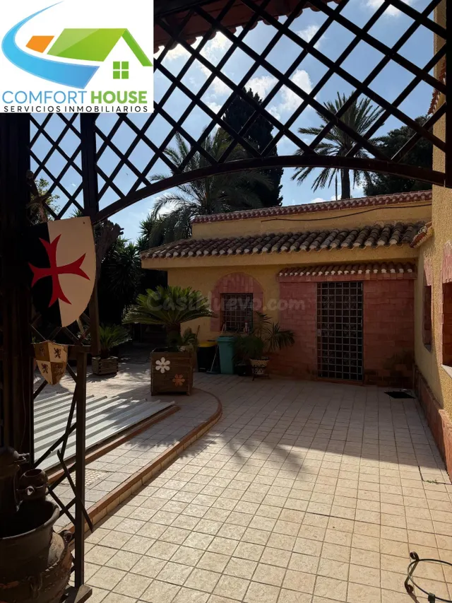 Finca en La Aljorra con gran terreno - Oportunidad excepcion