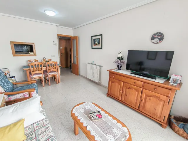 Apartamento para entrar a vivir, con parking y piscina. Zona Av Europa - Pza Triangular www.inmobiliarialesdune.com — 10