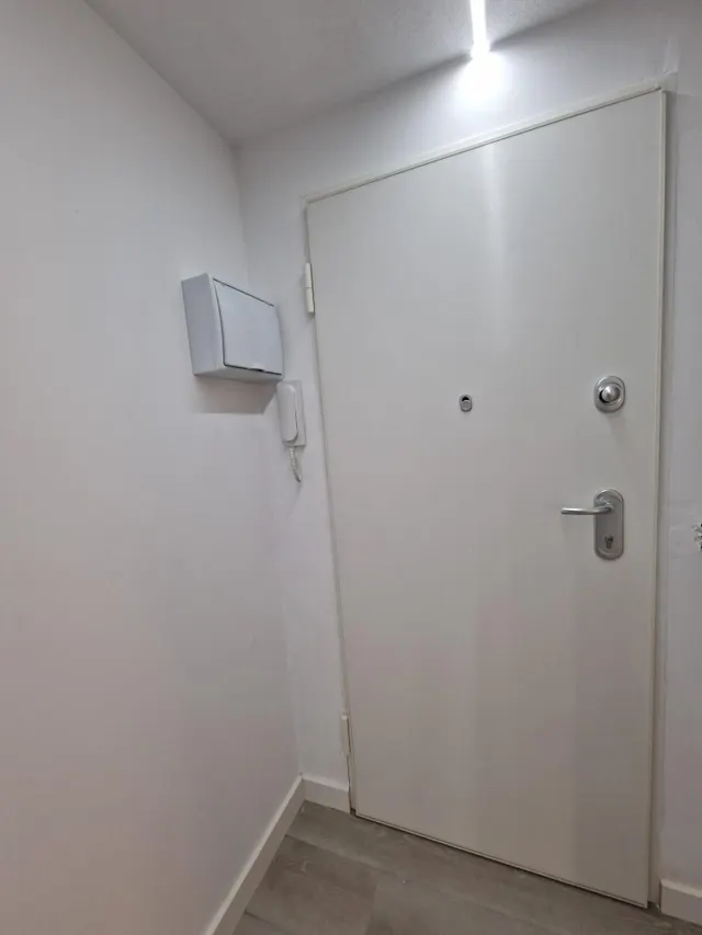 Hábitación con cama individual en la Calle Cerónica, Santa Faz. — 5
