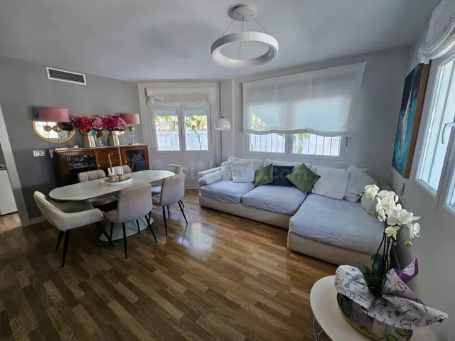 Villa totalmente renovada en San Javier – 4 dormitorios, par - foto 2