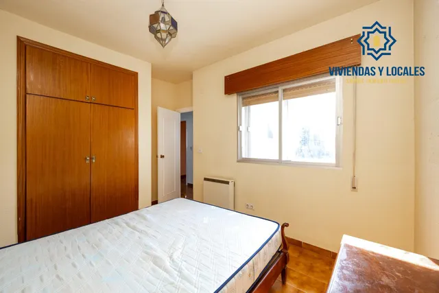 Preciosa casa en Ogíjares con piscina y jardín — 37