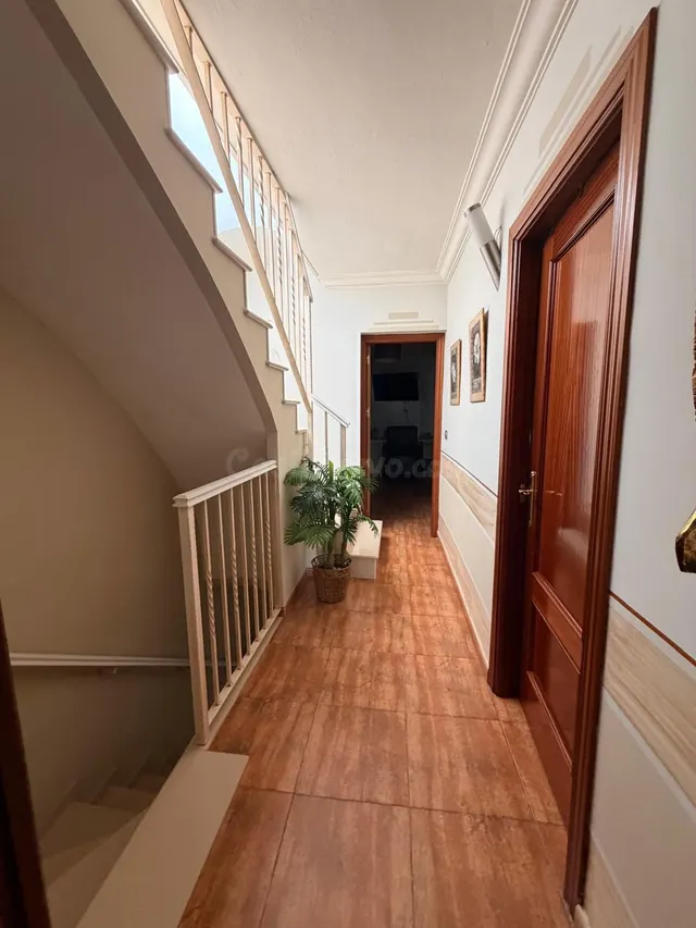 Acogedora Casa en Avenida de Pruna con Espacios Amplios y Confortables!! — 18