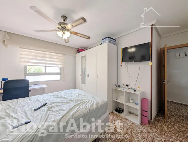 ¡UBICACIÓN IDEAL! AMPLIO, LUMINOSO Y EXTERIOR CON BALCÓN, TODO AMUEBLADO — 14