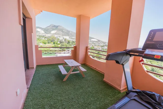 Chalet con Vistas al Mar  y la Montaña – Ubicación Privilegiada — 23