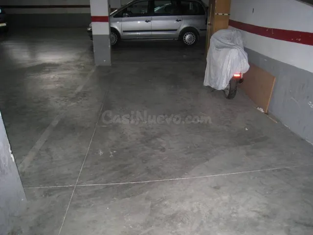 Inmobiliaria San Jose vende plaza de garaje en Aspe. Alicant