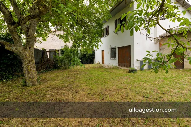 Casa 4 habitaciones 414m² en venta - Erice
