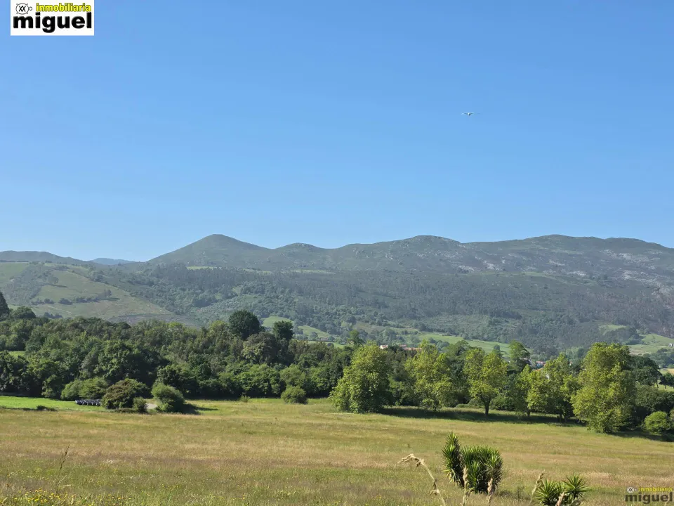 Se venden parcelas edificables de 1.200 m2 en Noriega, Ribadedeva