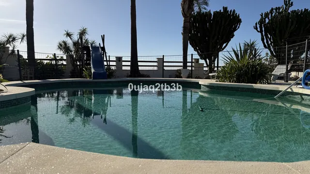 Parcela 175m² en venta - Costa Del Sol — 25