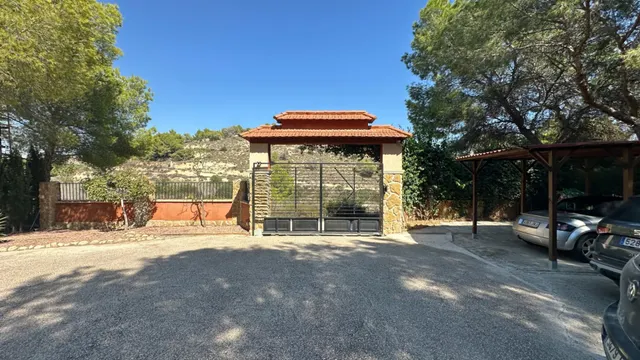 Finca rústica 3 habitaciones 150m² en venta - Desamparados-Hurchillo-Torremendo — 38