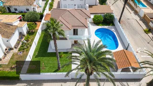 Una Villa que Enamora – Tu Refugio Privado en el Mediterráneo — 6