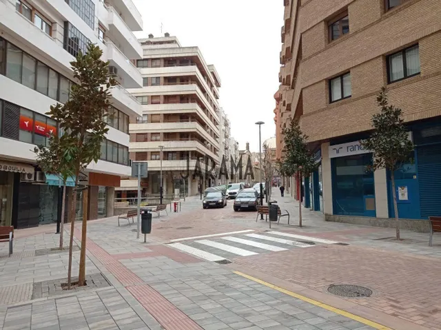 GARAJE CERRADO EN EL CENTRO DE TUDELA