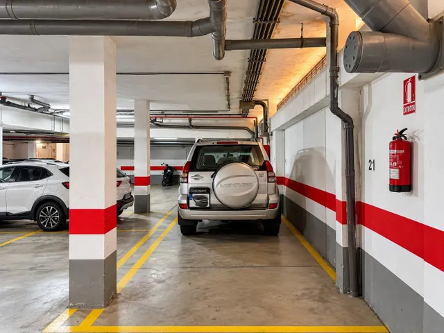Piso de 3 dormitorios con garaje y ascensor en Marpequeña, Telde — 26