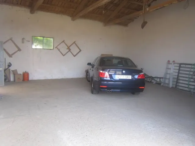 SE VENDE AMPLIA CASA EN GRAJAL DE LA RIBERA.7 HAB., SALÓN, COCINA, 2 BAÑOS, PARCELA 890 M2, COCHERA — 7