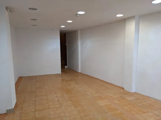 Local comercial en Estella — 3