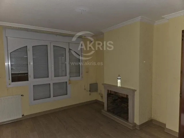 Chalet Independiente en Olias Del Rey — 7