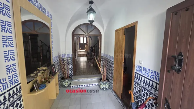 CASA CON PATIO A LA VENTA EN VILLANUEVA DEL REY - foto 4