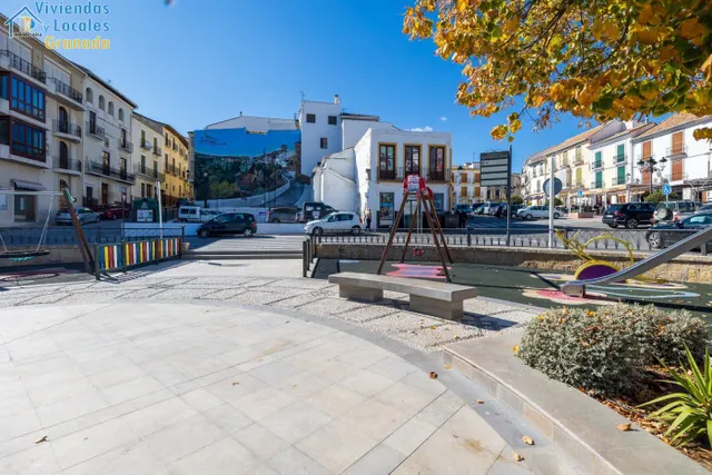 Espectacular edificio a 3 calles con vivienda y locales comerciales en pleno centro de Alhama de Gr — 50