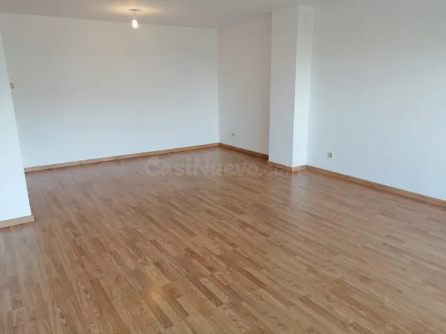 Piso Amplio y Luminoso en Cappont, Lleida - 1000€/mes - foto 4