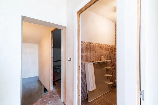Casa reformada en Colomera lista para terminar a tu gusto — 27