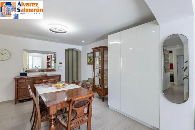 PISO COMPLETAMENTE REFORMADO EN CALLE RECOGIDAS — 10