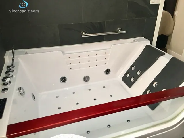 GRAN PISO DE LUJO  FRONTAL AL MAR CANALEJAS — 12