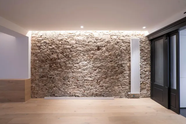 Piso en venta en carrer d'Avinyó — 5