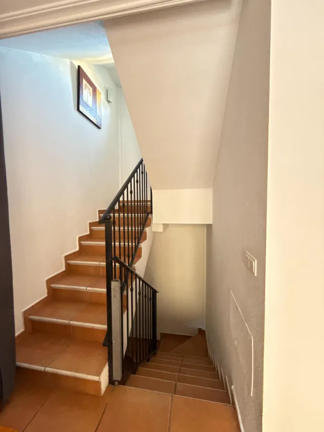 Bungalow con jardín privado, garaje y piscina comunitaria en Santa Pola — 15