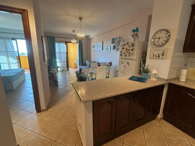 Apartamento de Ensueño en Playa del Duque: Confort, Privacid - foto 5