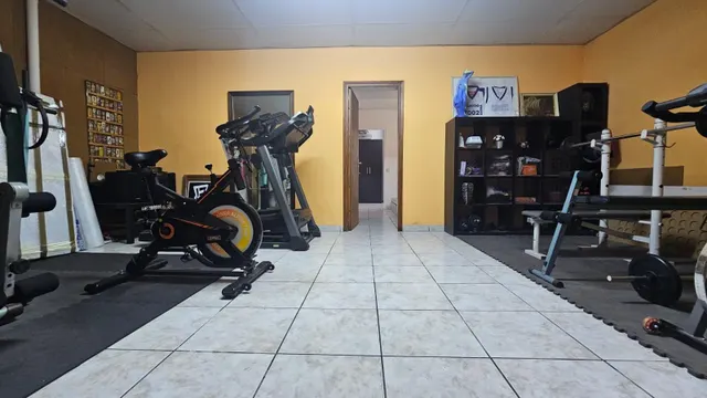 Unifamiliar adosada en venda zona baix vila — 17
