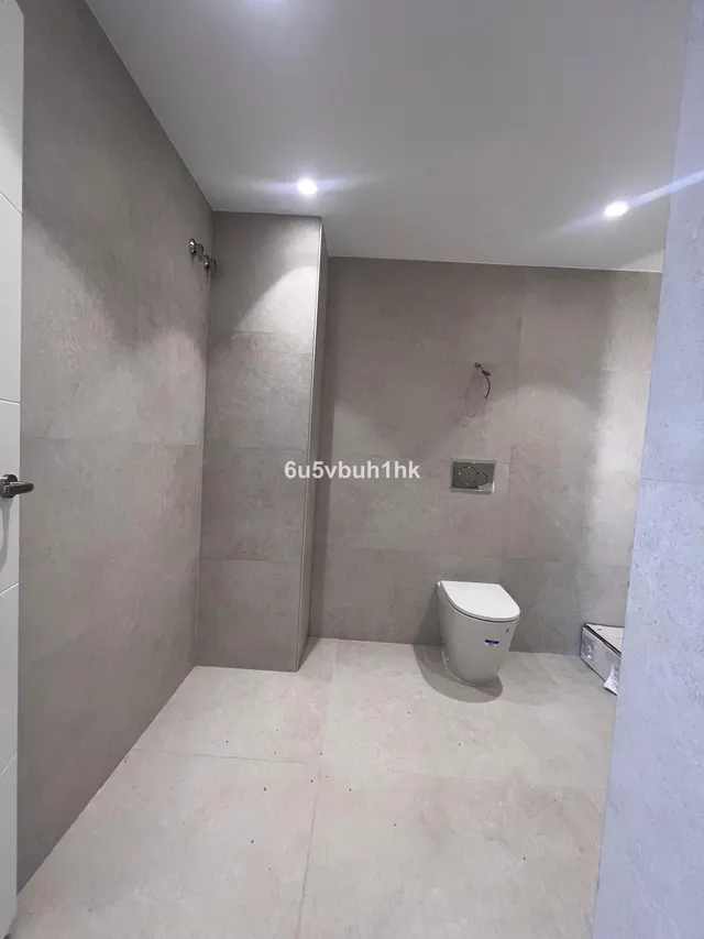 Restaurante 300m² en venta - Marbella — 21
